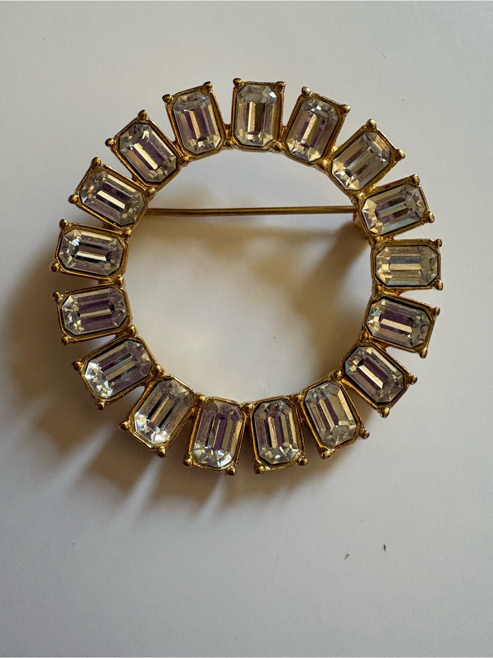 Vintage Gold Clear Crystal Circle Brooch - Women Jewelry